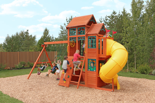בית עץ לילדים קניון הצוק - עשיר בפעילויות