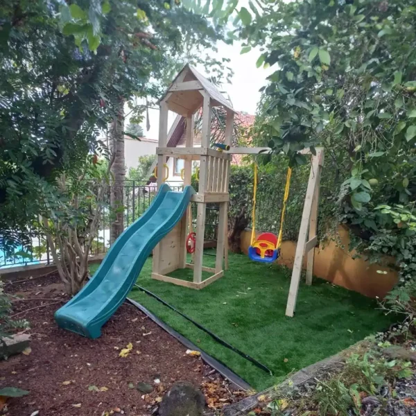 בית עץ לילדים "המגדלור"